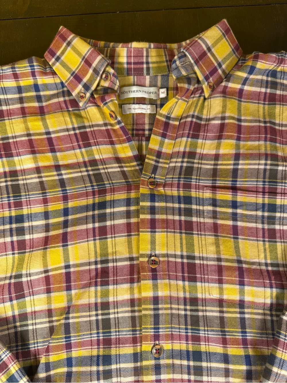 Southern Proper Men's Plaid Button Down Shirt Size Medium Traditional Fit